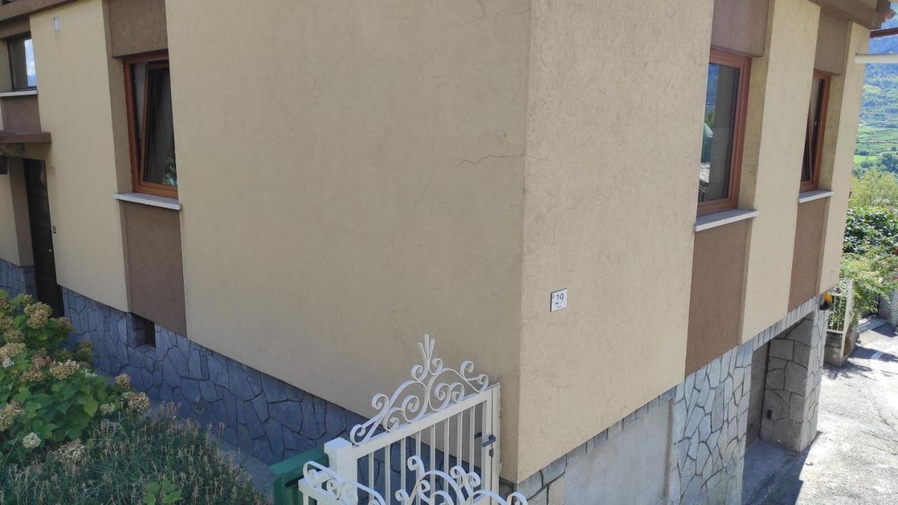 Casabella Silvana Sarre Bagian luar foto