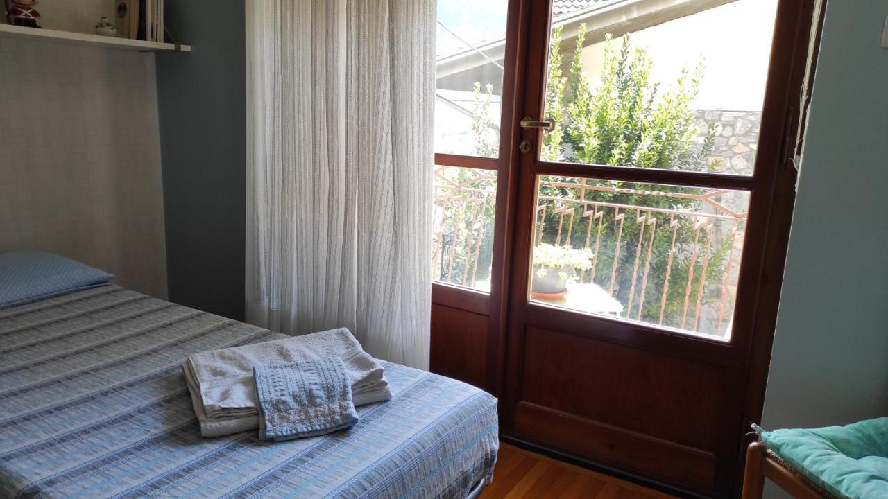 Casabella Silvana Sarre Bagian luar foto